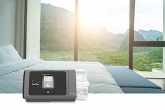 Product image for AirStart™ 10 Auto CPAP with HumidAir™ Heated Humidifier - Thumbnail Image #2